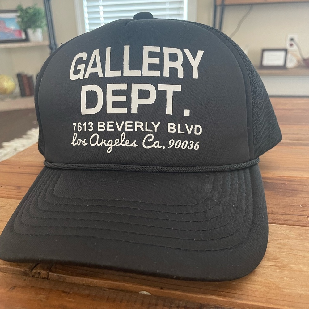 Gallery Dept. Black Trucker Hat